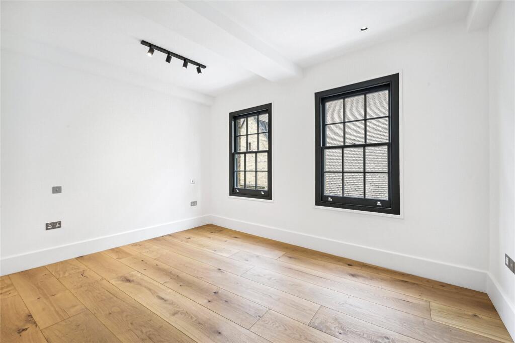 3 bedroom detached house for rent