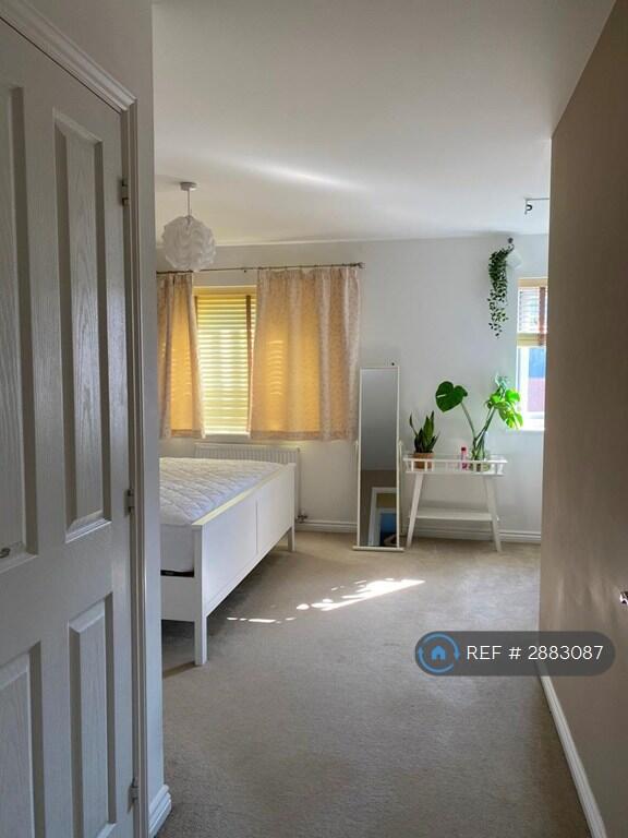 House in Nottingham - View 5