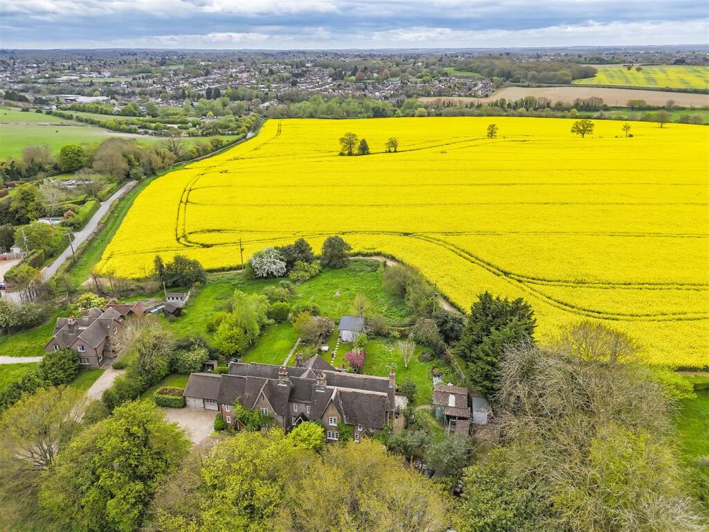 Additional image 13 of Bower Heath Lane, Harpenden