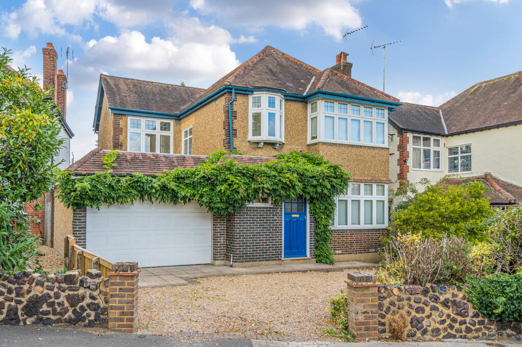 Main image of property: Northumberland Road, New Barnet, EN5