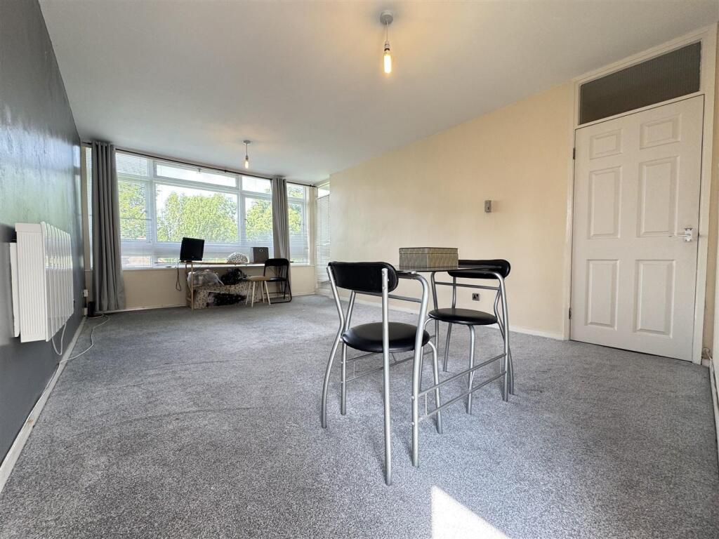 Additional image 3 of Endwood Court, Handsworth Wood, Birmingham