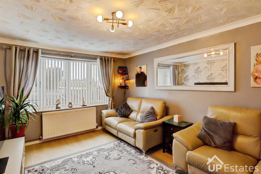 Merlin Avenue, Poplar Farm, Nuneaton photo 3