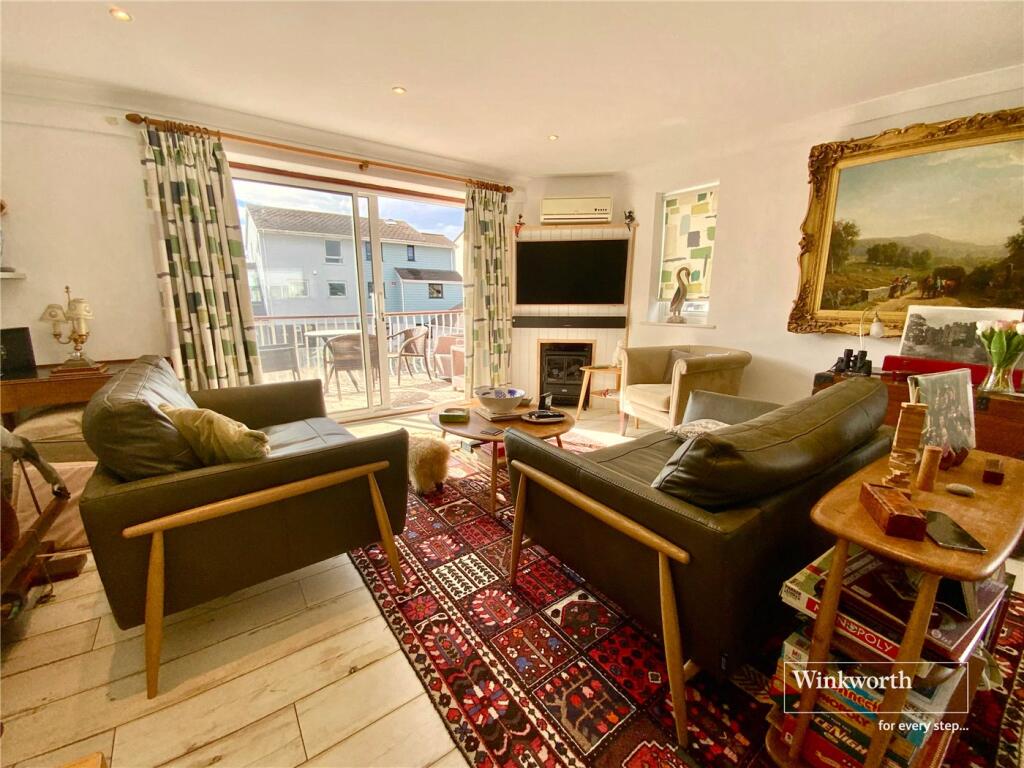 Inveravon, Mudeford, Christchurch, Dorset, BH23 photo 3