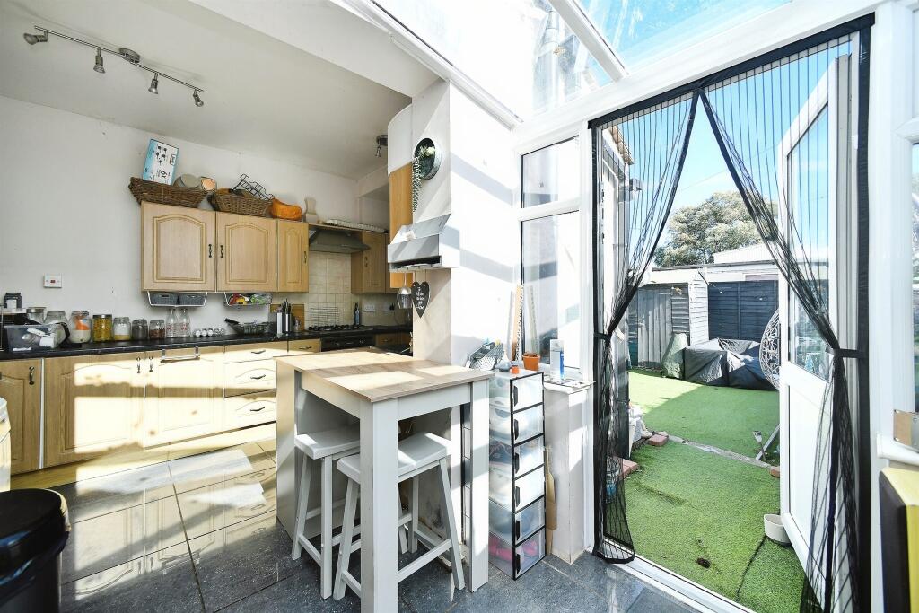 Railway Road, Newhaven photo 5