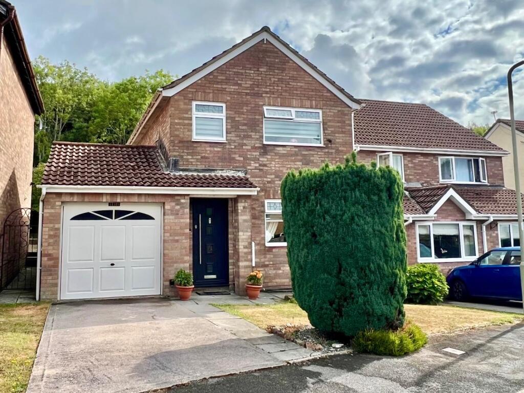 Main image of property: Ffordd Y Parc, Litchard, Bridgend County Borough, CF31 1RA