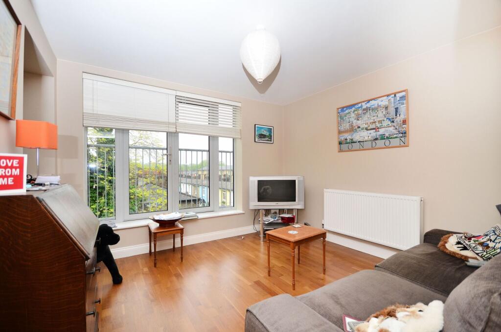 Apartment in London - View 4