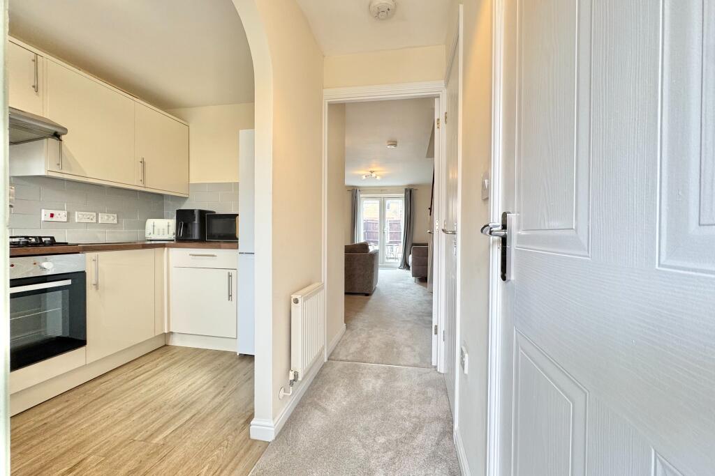 House in Winchester, Whiteley - View 4
