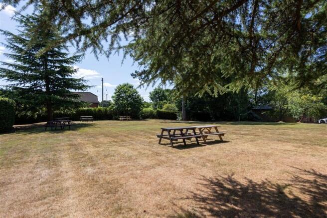 Whittington Hall (GROUND)
