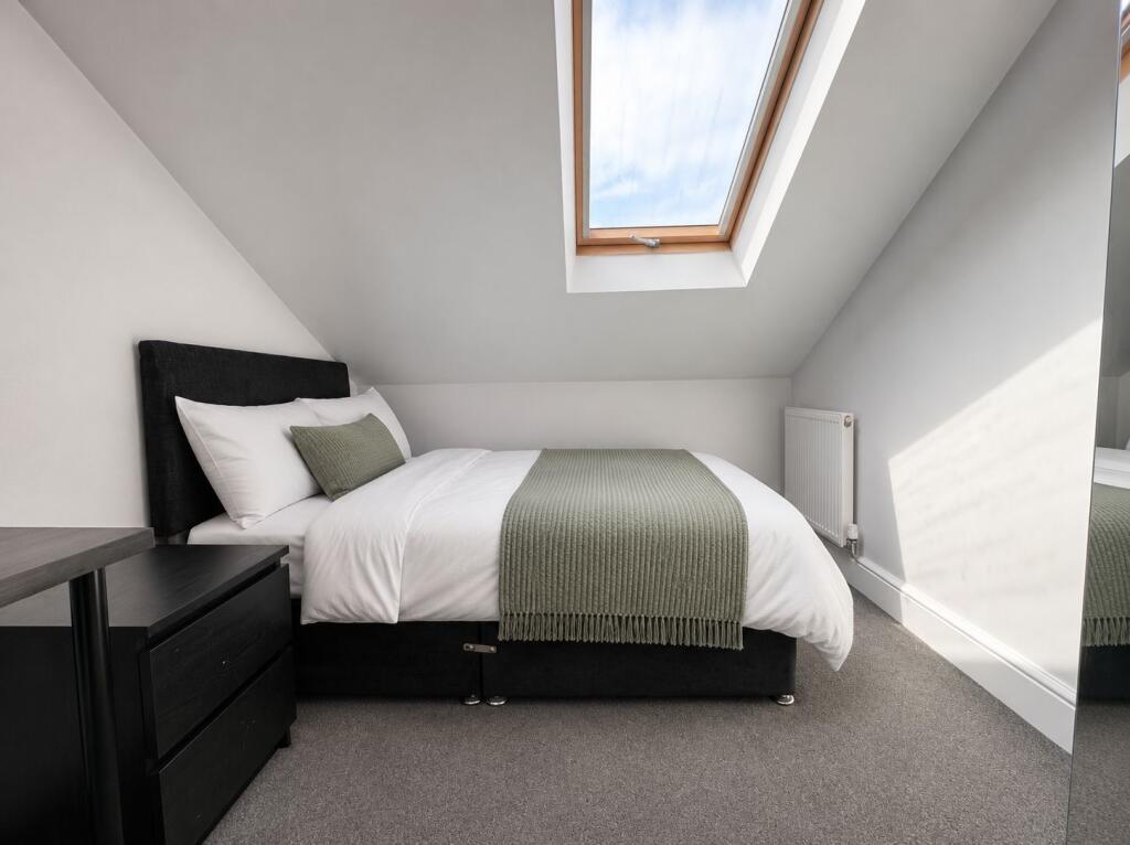 Main image of property: Flat 4, Millicent Road, West Bridgford, Nottingham