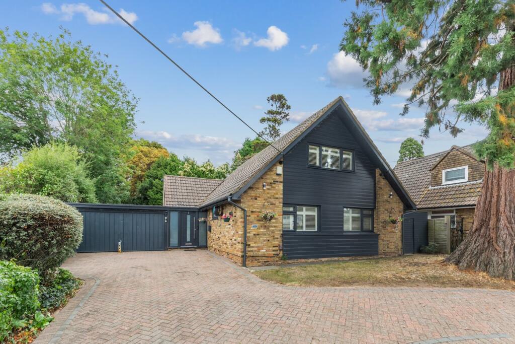 Main image of property: Sequoia Park, Pinner, HA5