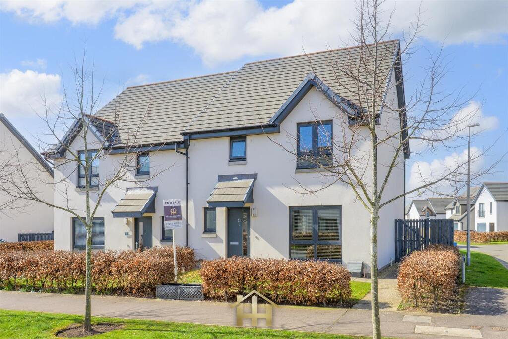 House in Dundee, Denhead of Gray - View 2