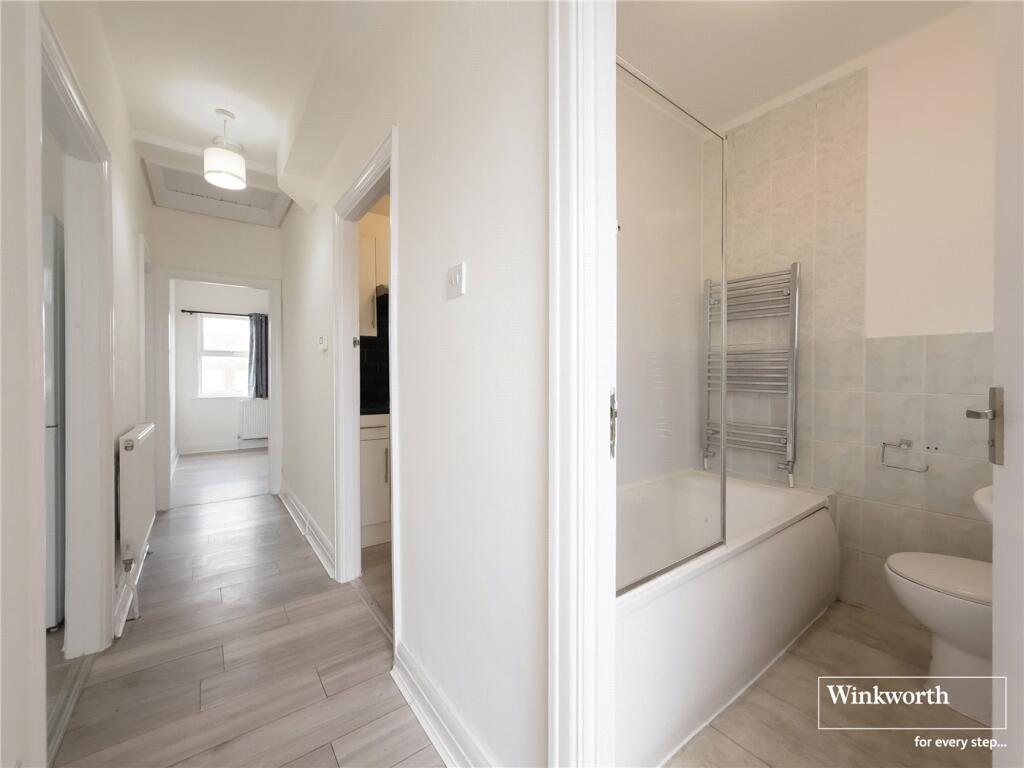 Apartment in London - View 4