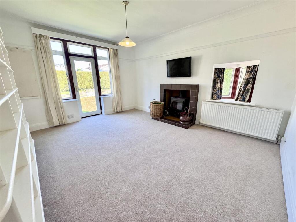 Overlea Avenue, Deganwy, Conwy - View 6