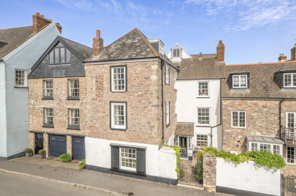 Main image of property: The Stonehouse, The Strand, Topsham