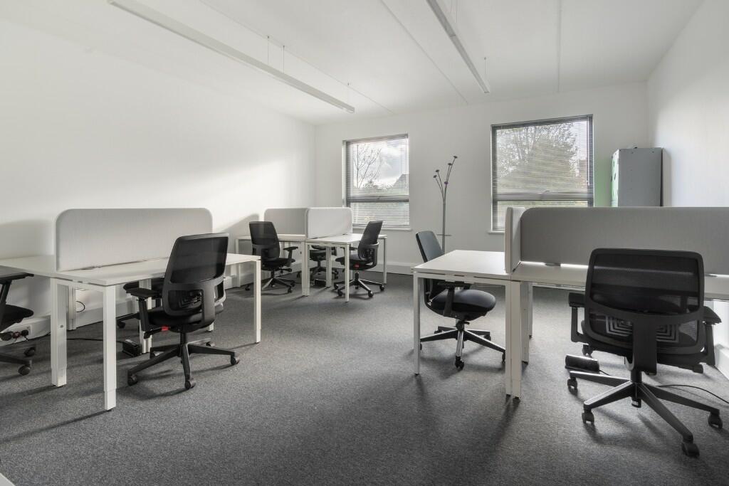 Main image of property: Springhead Road, Northfleet, Kent, United Kingdom DA11 8HN