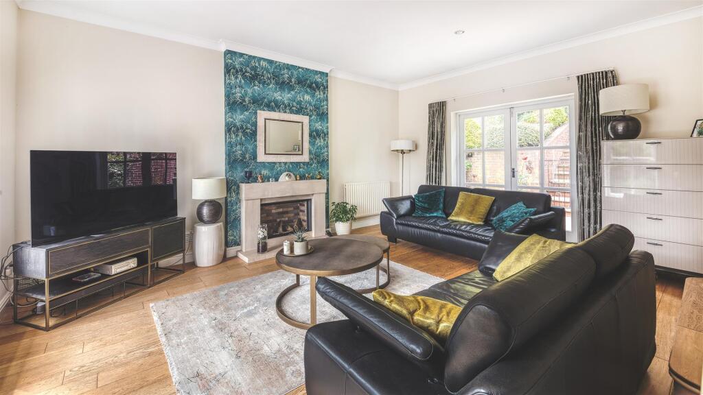 The Woodridge, Milford, Belper, Derbyshire photo 3