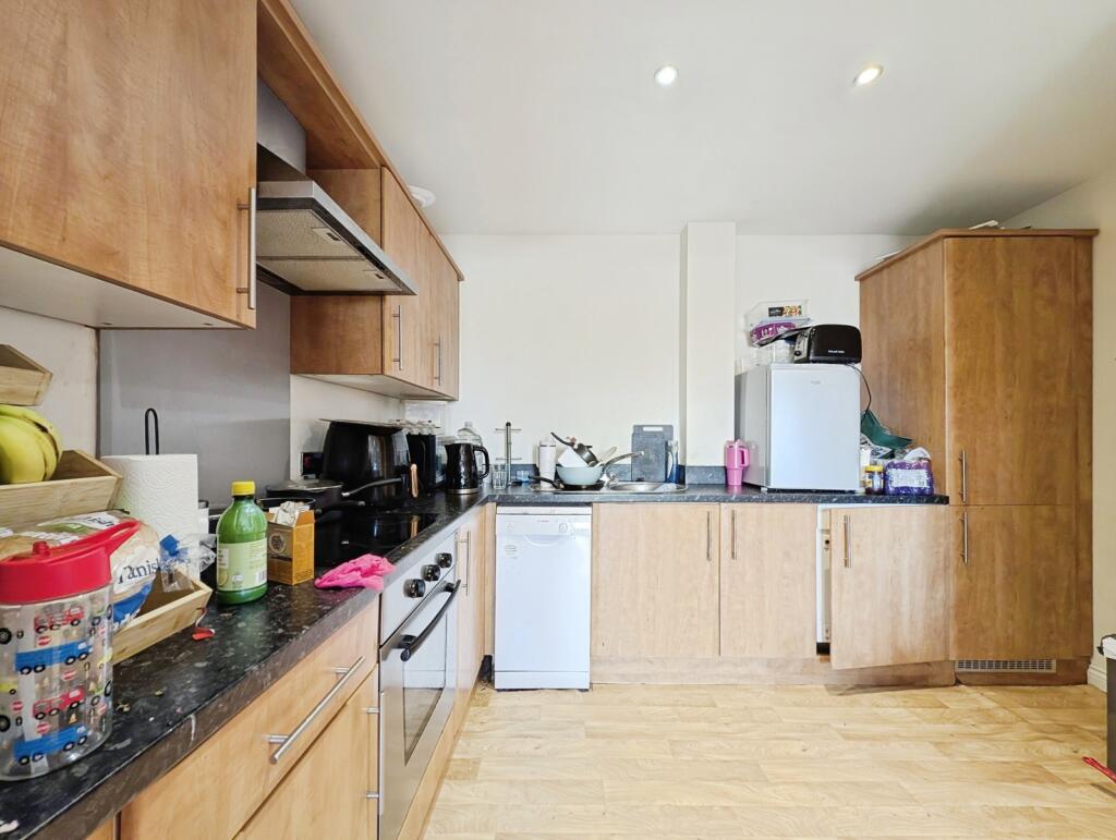 Apartment in Gateshead, North East - View 3