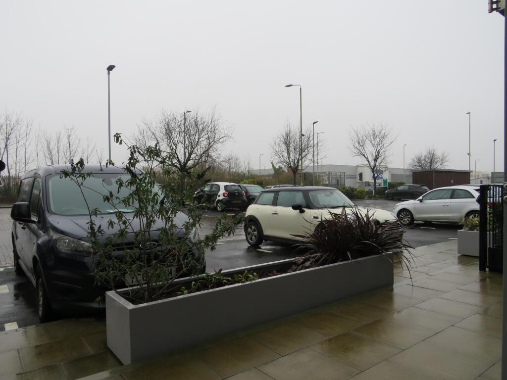 Apartment in St Albans - View 4