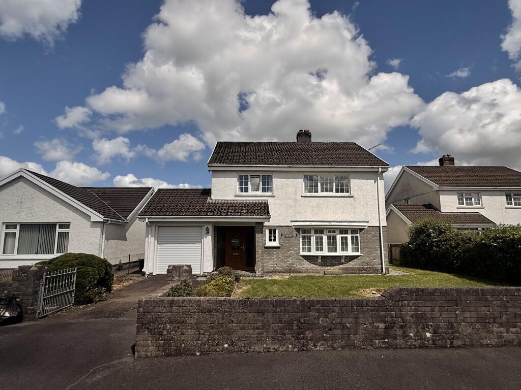 Main image of property: Dingat Close, Llandovery, Carmarthenshire.