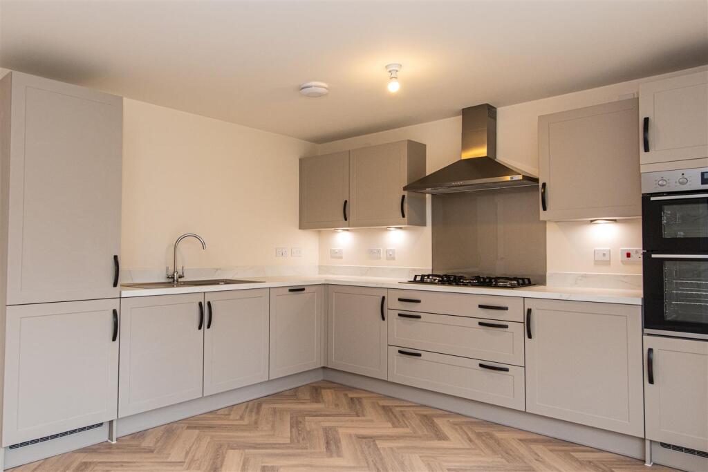 House in Weldon, North Northamptonshire - View 5
