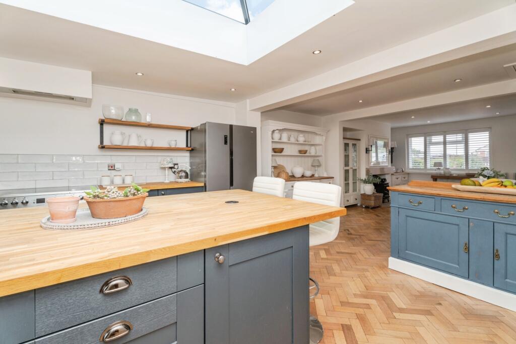 House in North Norfolk, Sculthorpe - More
