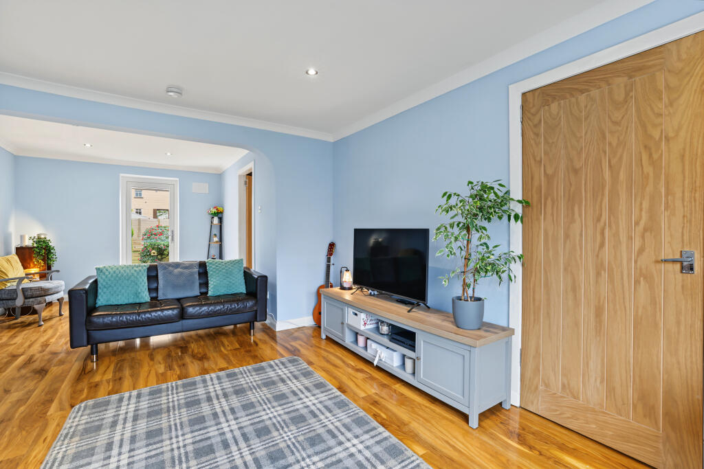 House in Motherwell - More