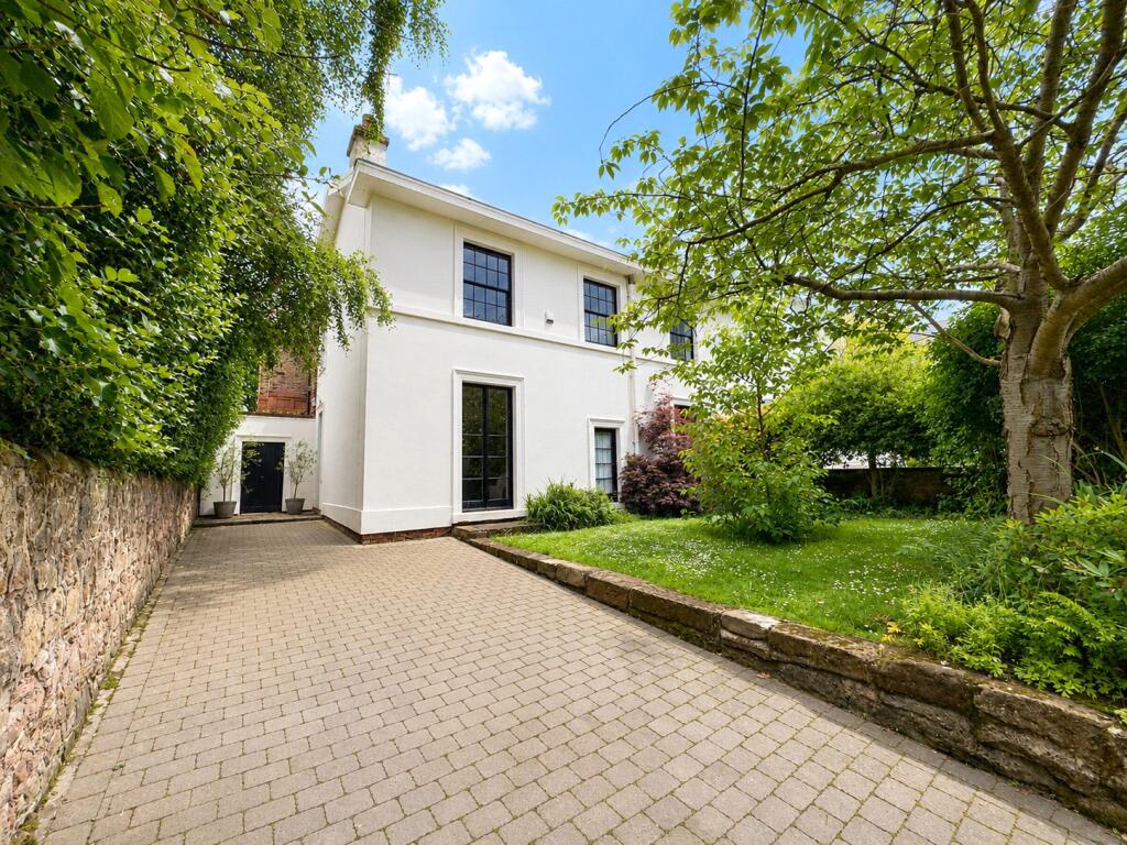 Main image of property: Southwood Road, Liverpool, Merseyside, L17