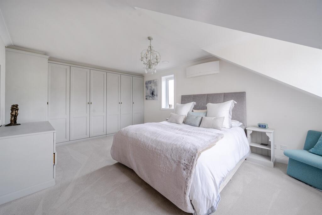 Additional image 15 of Mayflower Road, Park Street, St. Albans