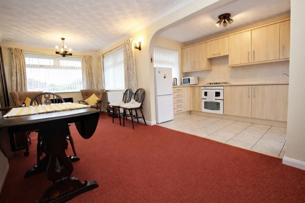 Haig Road, Bishopstoke, Eastleigh photo 3