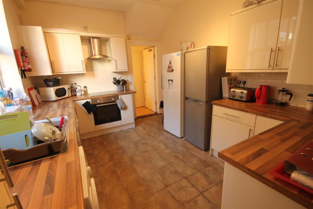 Main image of property: Cavendish Place, Jesmond, Newcastle Upon Tyne