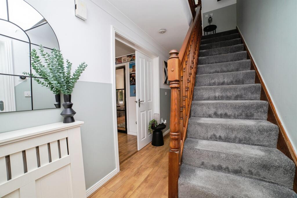 House in Ashfield, Selston - View 5