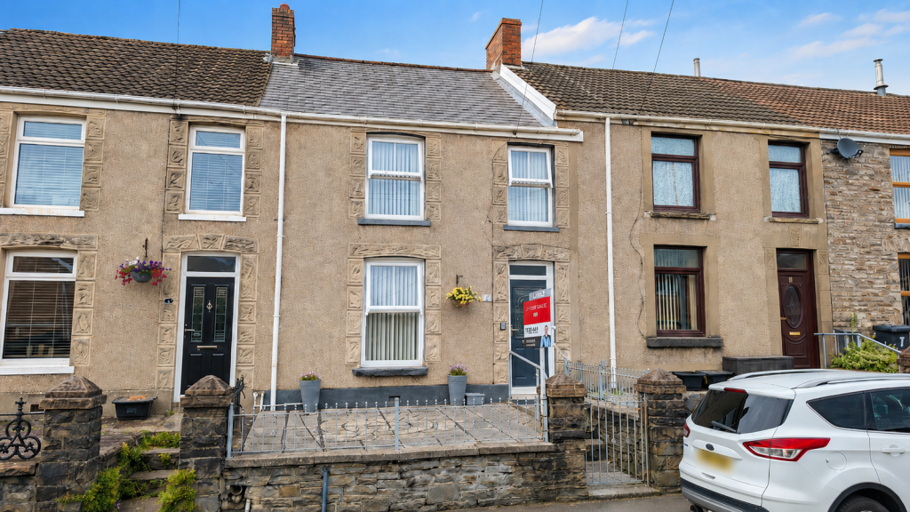 Cadoxton Terrace, Neath, SA10 8BR, Neath