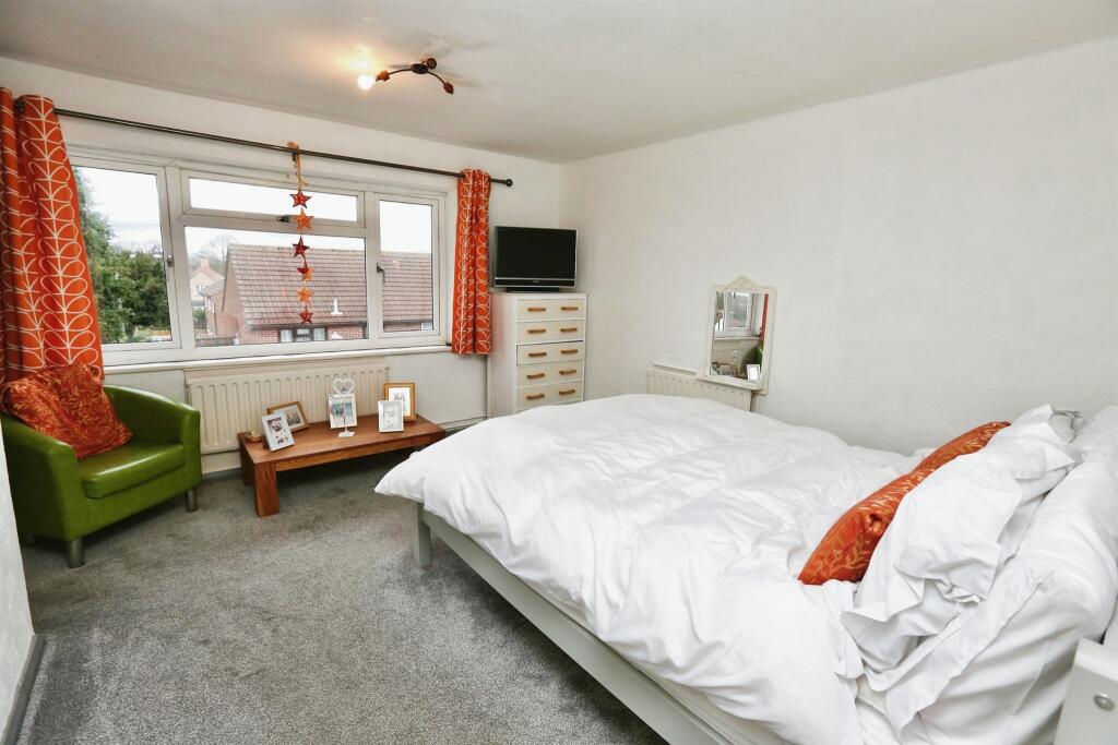 House in Gosport, Hampshire - View 5