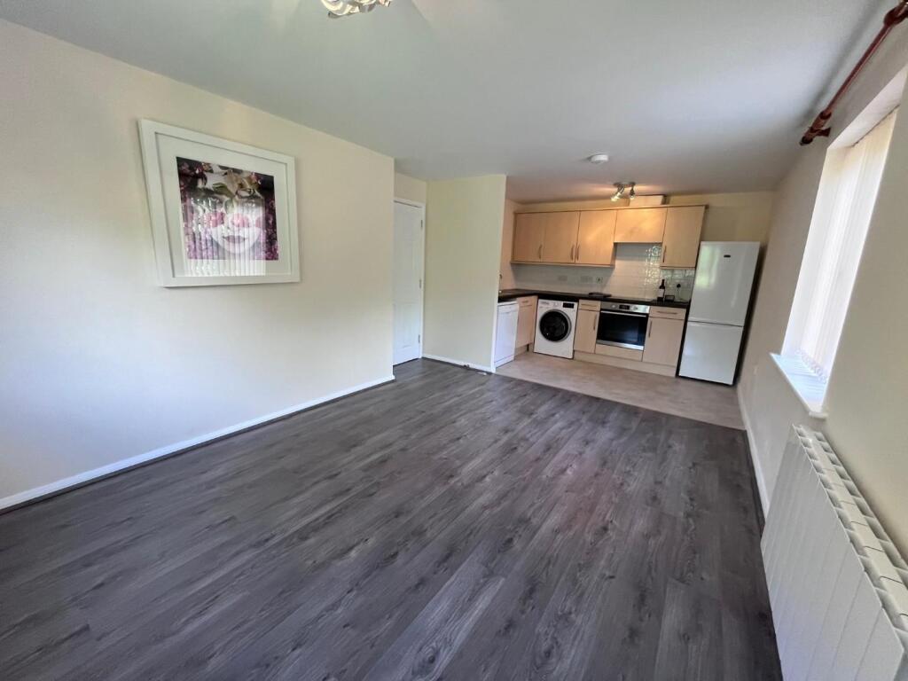 Apartment in Birmingham, West Midlands - View 2