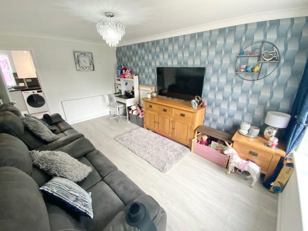 House in Dudley, West Midlands - View 5