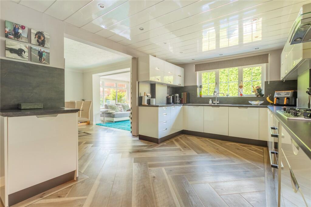 House in Rochdale, Greater Manchester - View 3