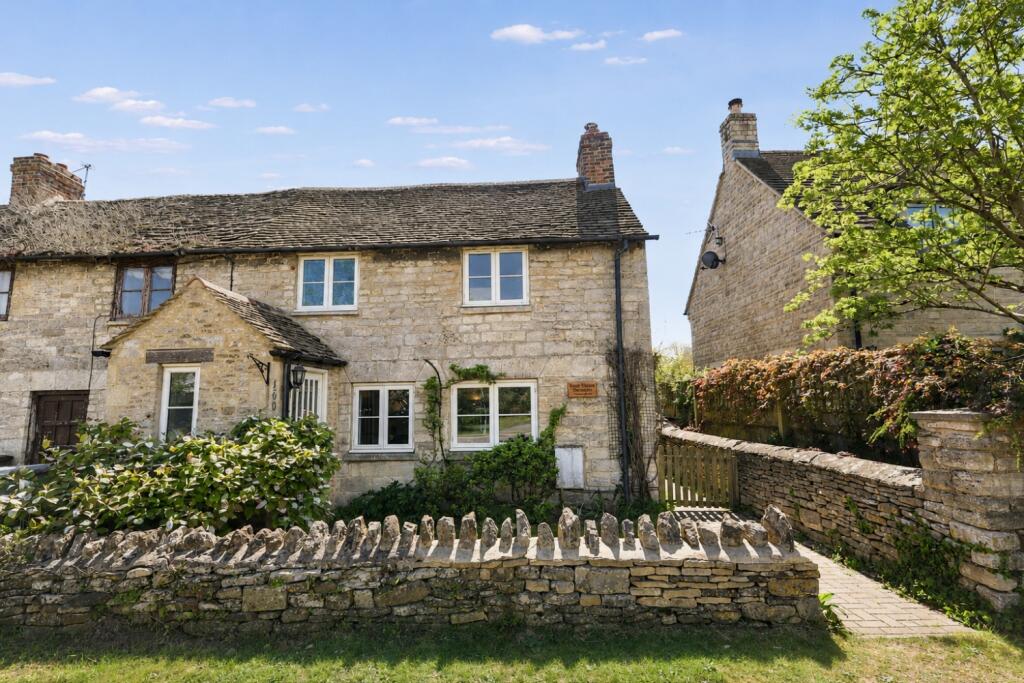 Main image of property: 160 Main Road Long Hanborough, Long Hanborough, Witney