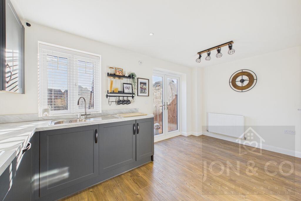 House in Overstone, Overstone Leys - View 5
