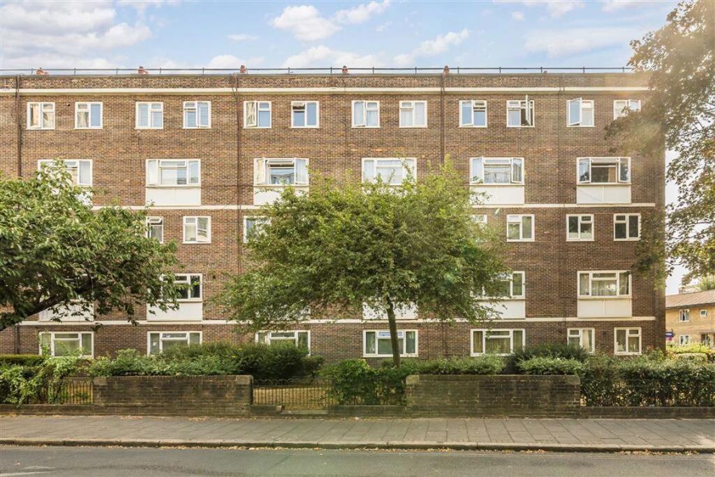 Main image of property: Hobbs Place Estate, Hoxton