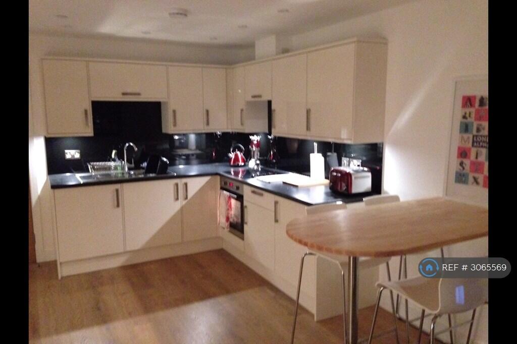 Apartment in London, Manor Park, Streatham - View 5