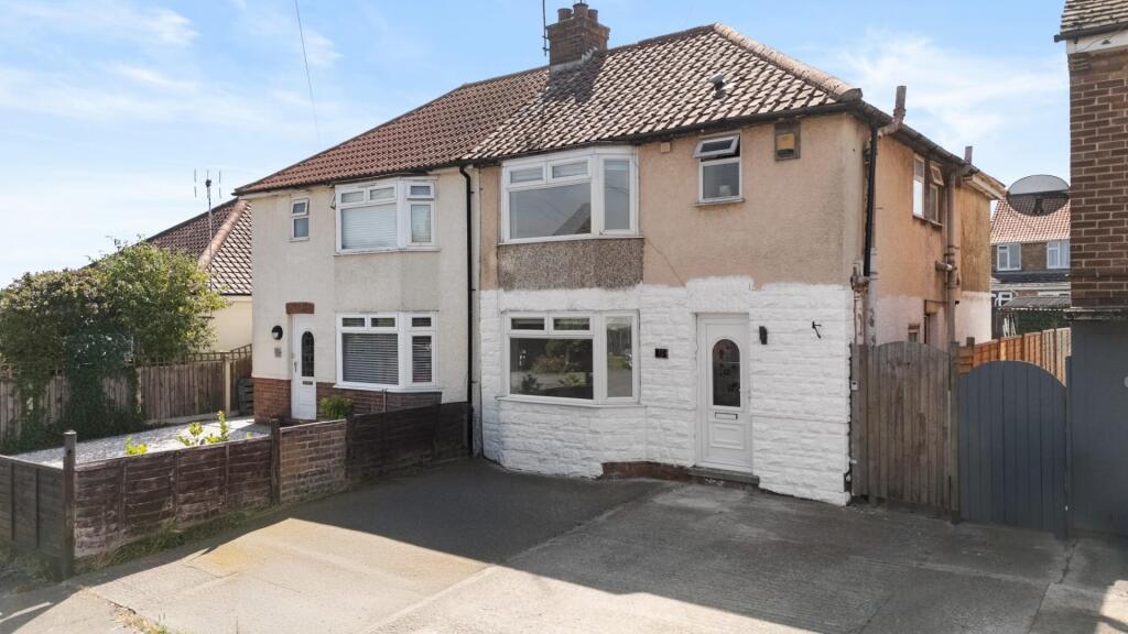 Main image of property: Valley Road, Harwich