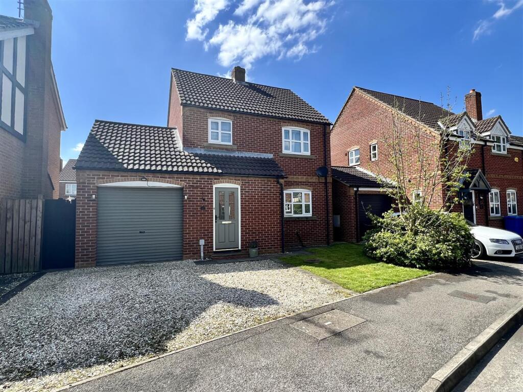 Main image of property: Hawthorn Way, Gilberdyke, Brough