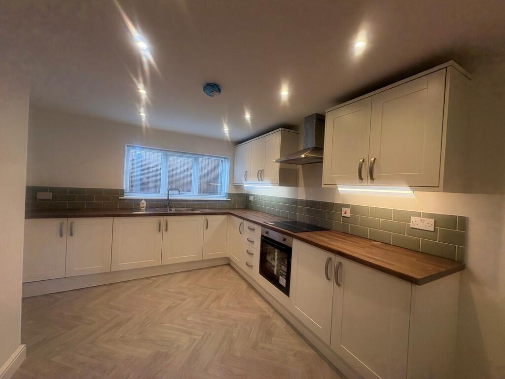 House in Crewe - View 2