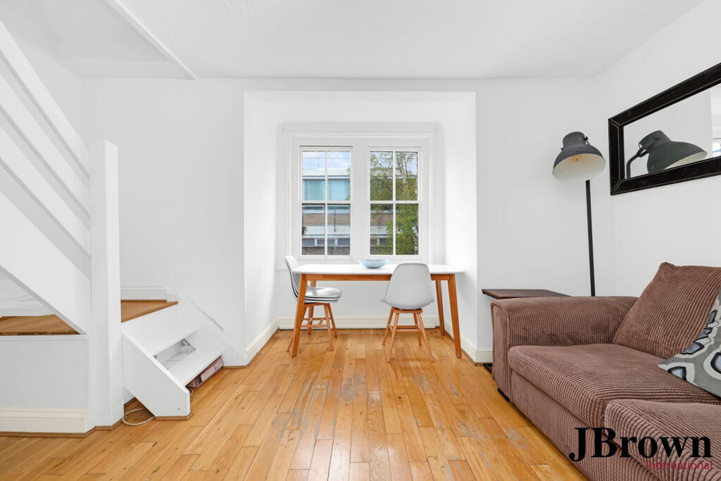 Apartment in London - View 2