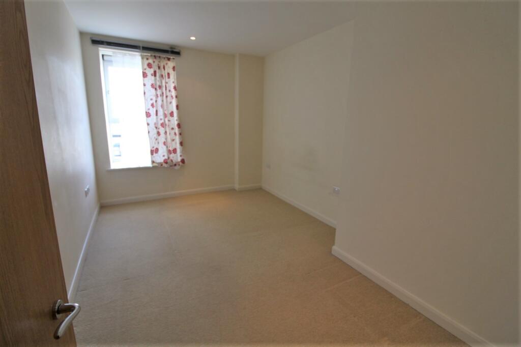 Apartment in Ipswich - View 5