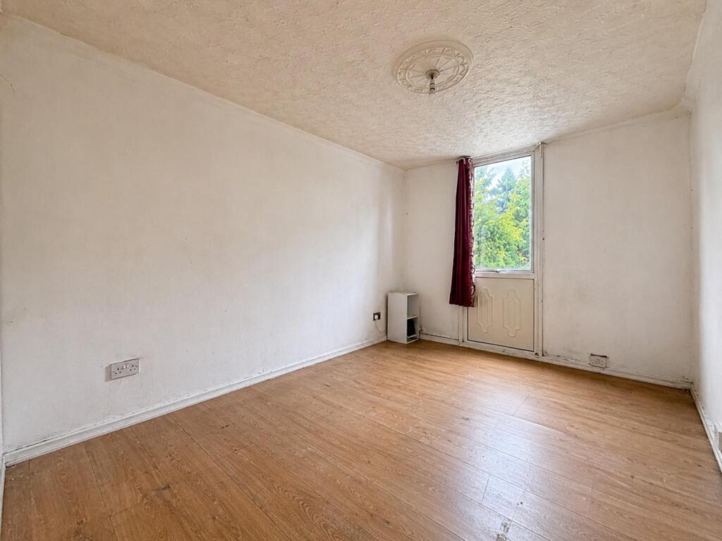 Ringway, Briar Hill, Northampton NN4 - View 4