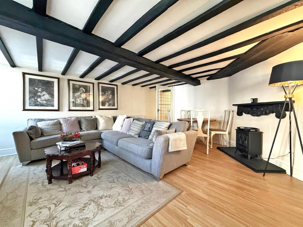 House in Shrewsbury, Frankwell - View 2