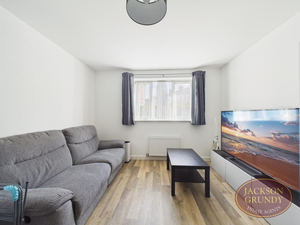St. Andrews Road, Semilong, NN2 6DA photo 4