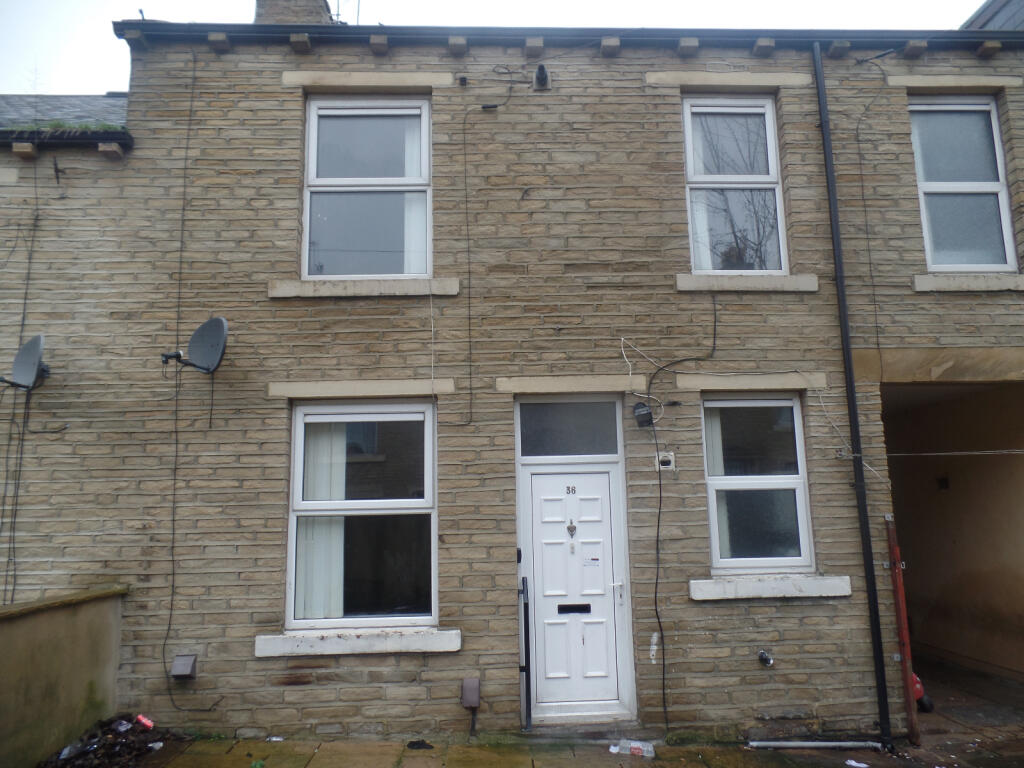 Main image of property: Heap Lane,  Bradford, BD3