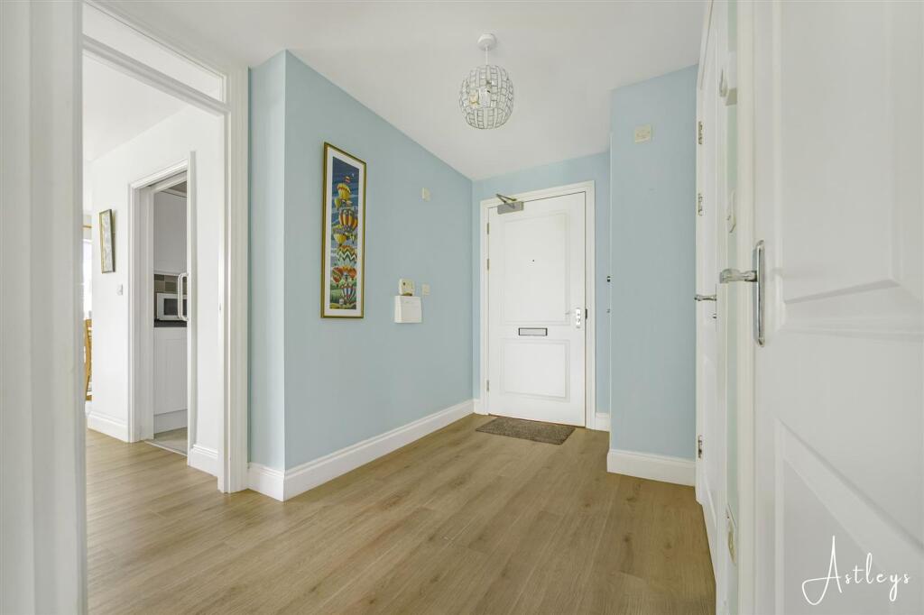 Apartment in Newton, Mayals, Mumbles - More